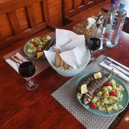 La 3 Casute Villa Nufaru Екстериор снимка