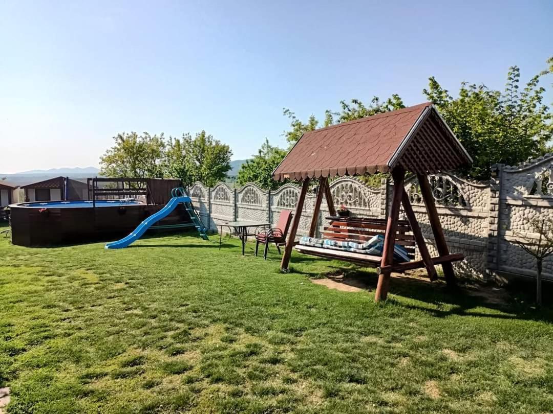 La 3 Casute Villa Nufaru Екстериор снимка